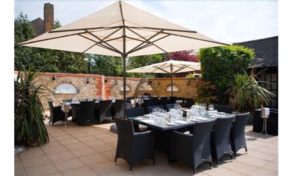 Karma Sanctum On The Green Maidenhead Exterior foto