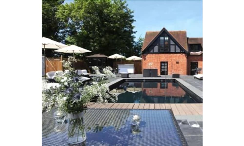 Karma Sanctum On The Green Maidenhead Exterior foto